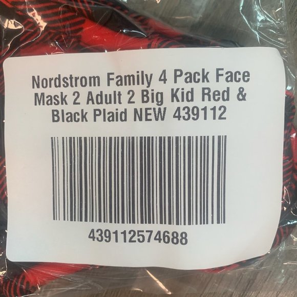 NWT NORDSTROM FAMILY 4 PACK FACE MASKS BUFFALO PLAID 2 ADULT & 2 BIG KIDS - Picture 5 of 6
